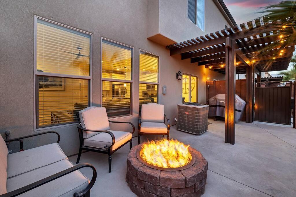 St George, Private Hot Tub/patio, New Community *