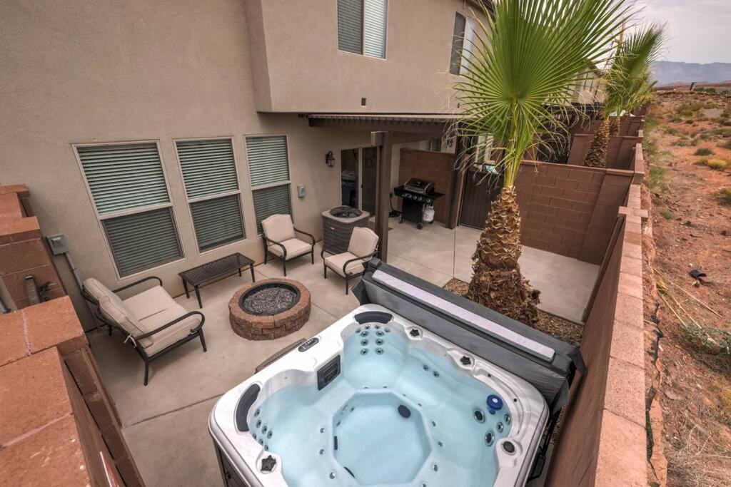 St George, Private Hot Tub/patio, New Community Washington